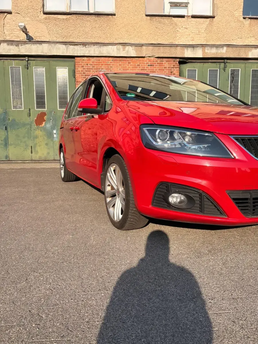 Gebraucht Seat Alhambra 170 PS (125 kW) 2013 Rot Van / Kleinbus