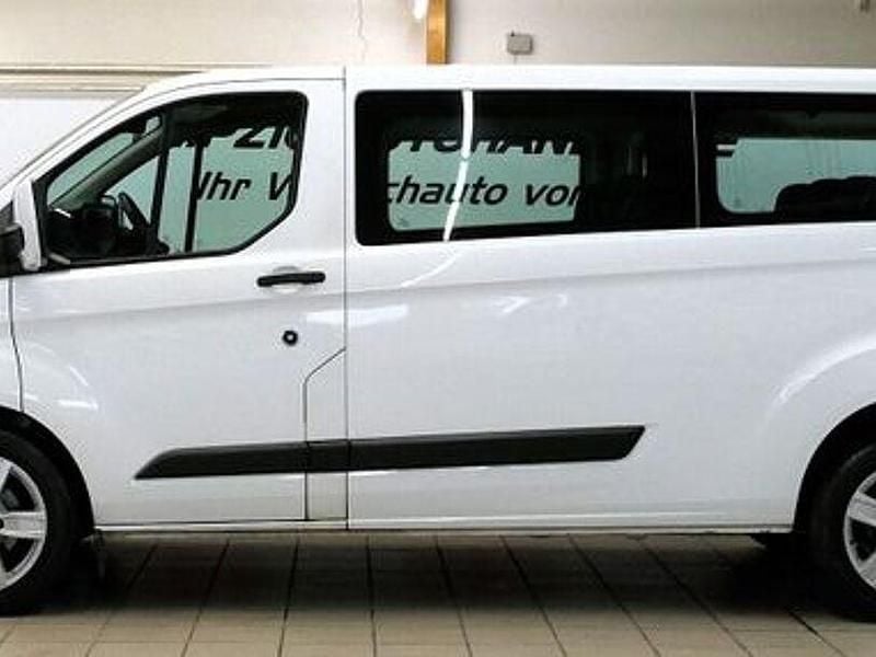 Gebraucht Ford Tourneo Custom 131 PS (96 kW) 2021 Andere Van