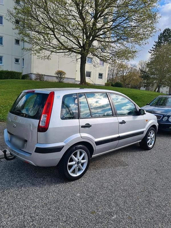 Gebraucht Ford Fusion 101 PS (74 kW) 2006 Grau Kleinwagen