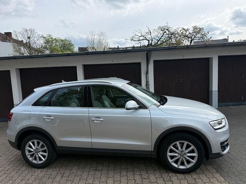 Gebraucht Audi Q3 Sport 177 PS (130 kW) 2012 Silber SUV