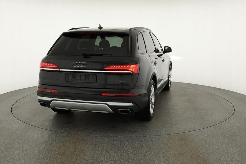 Neu Audi Q7 Comfort 2025 Mythos schwarz metallic SUV