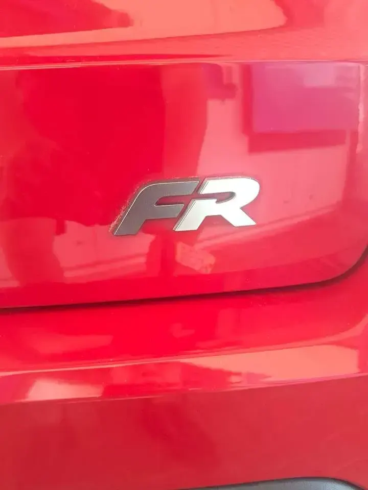 Gebraucht Seat Arona FR 110 PS (80 kW) 2023 Reinrot SUV