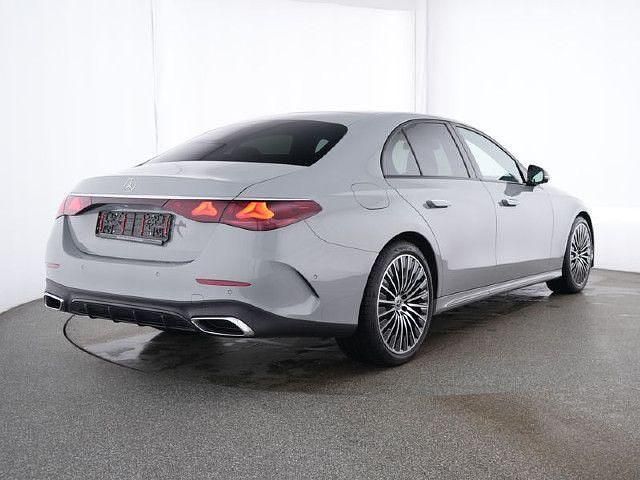 Gebraucht 2024 Mercedes E220 AMG line | 55.970 € (Teuer) - Bild 1/4