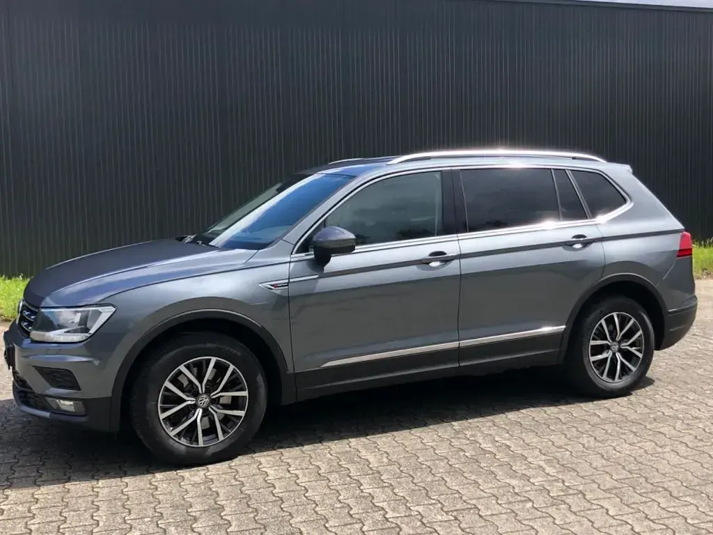 Gebraucht VW Tiguan Allspace 179 PS (131 kW) 2018 Grau SUV