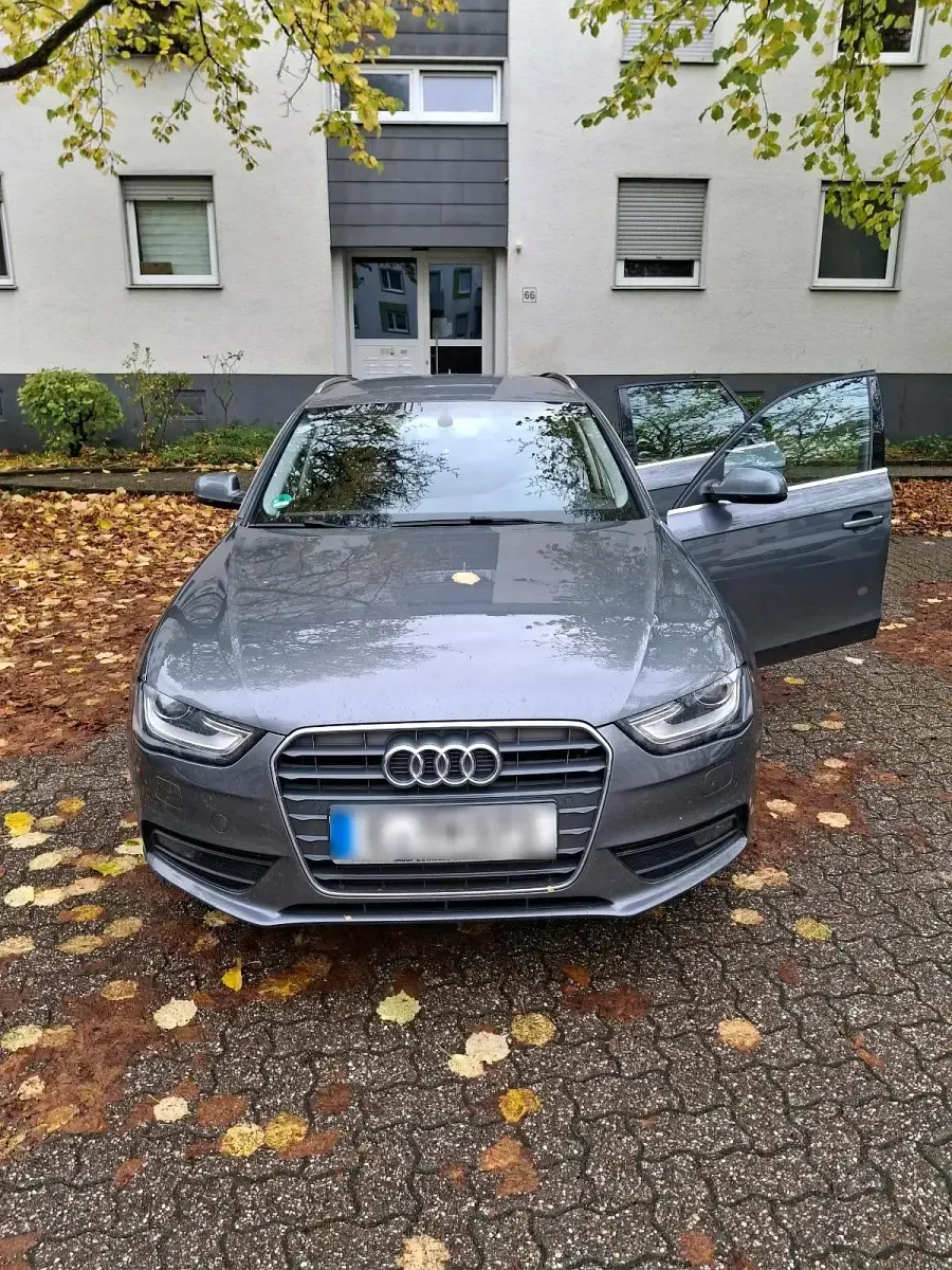 Gebraucht Audi A4 143 PS (105 kW) 2013 Silber Kombi
