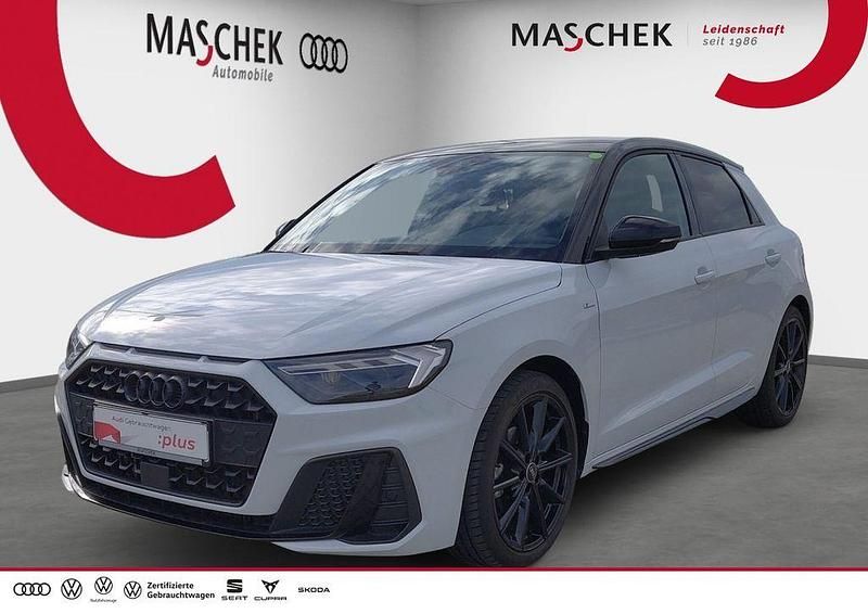 Gletscherweiss metallic/mythos Gebraucht 2022 Audi A1 Sportback S-Line Kleinwagen | 24.840 € (Fairer Preis) - Bild 1/4