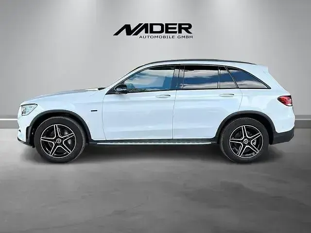 Gebraucht Mercedes GLC300de AMG 306 PS (225 kW) 2020 Andere Limousine