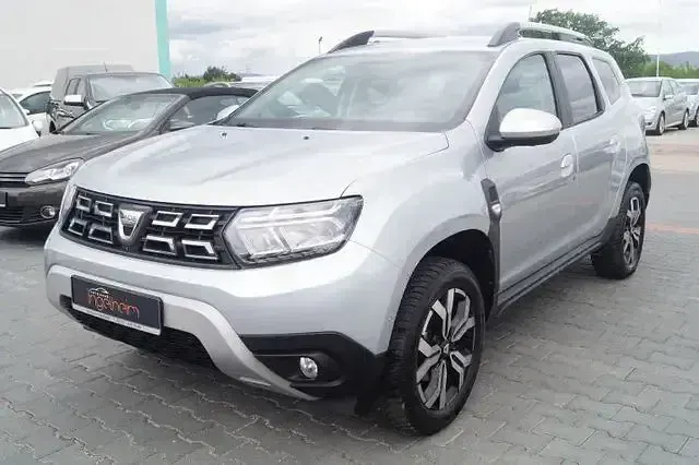 Gebraucht Dacia Duster Prestige 120 PS (88 kW) 2021 Grau SUV