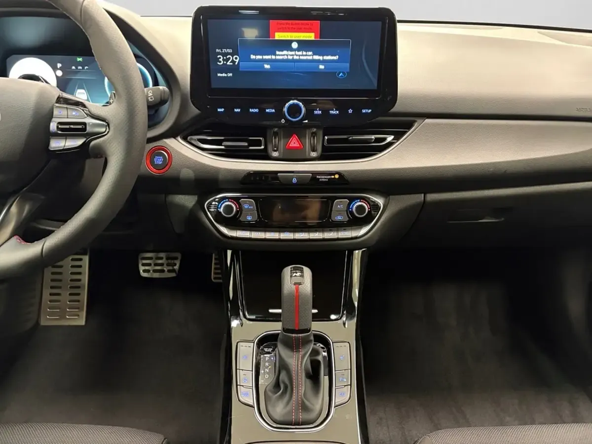 Neu Hyundai i30 N Line 110 PS (80 kW) 2026 Schwarz Kombi