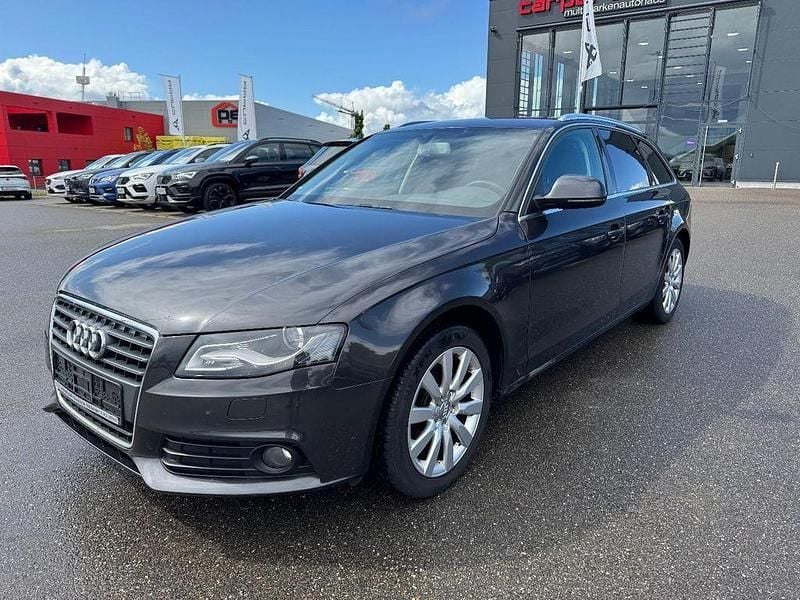 Grau Gebraucht 2009 Audi A4 Ambiente Kombi | 2.890 € (Superpreis) - Bild 1/4