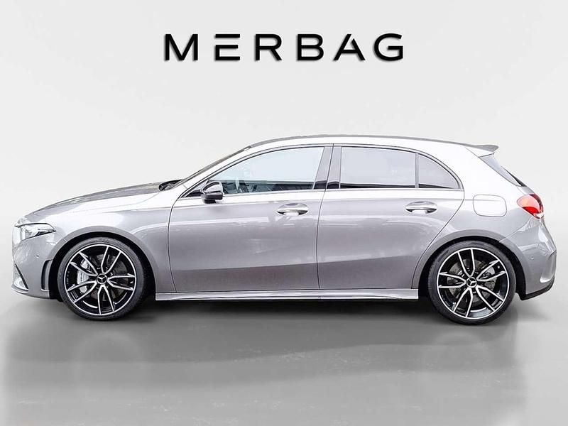 Gebraucht Mercedes A35 AMG AMG 306 PS (225 kW) 2022 Metalliclack mountaingrau Limousine