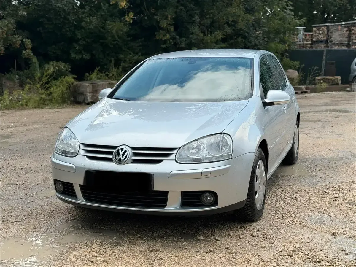 Gebraucht VW Golf V 101 PS (74 kW) 2005 Silber Kleinwagen
