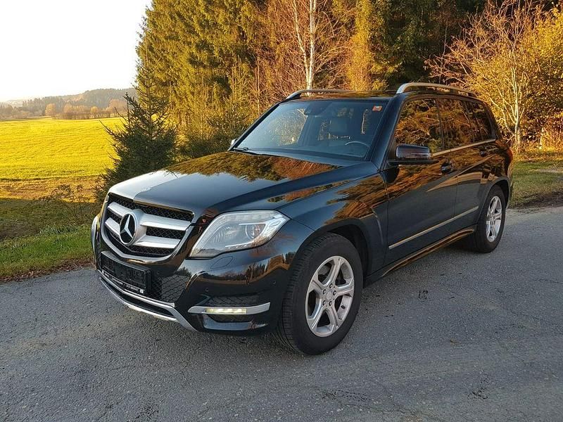 Schwarz Gebraucht 2014 Mercedes GLK220 SUV | 15.990 € (Guter Preis) - Bild 1/4