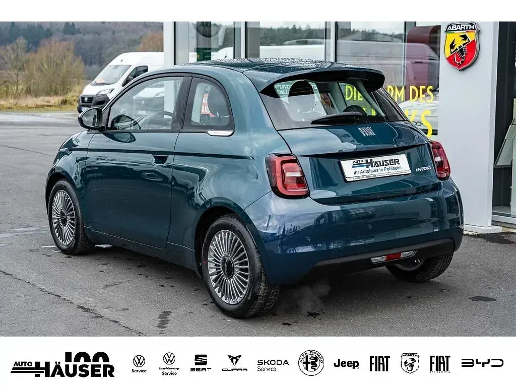 Gebraucht Fiat 500 65 PS (47 kW) 2025 Grün Limousine