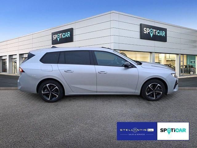 Gebraucht Opel Astra 131 PS (96 kW) 2024 Grau Limousine