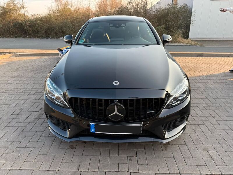 Schwarz Gebraucht 2017 Mercedes C43 AMG AMG Coupé | 35.000 € (Fairer Preis) - Bild 1/4