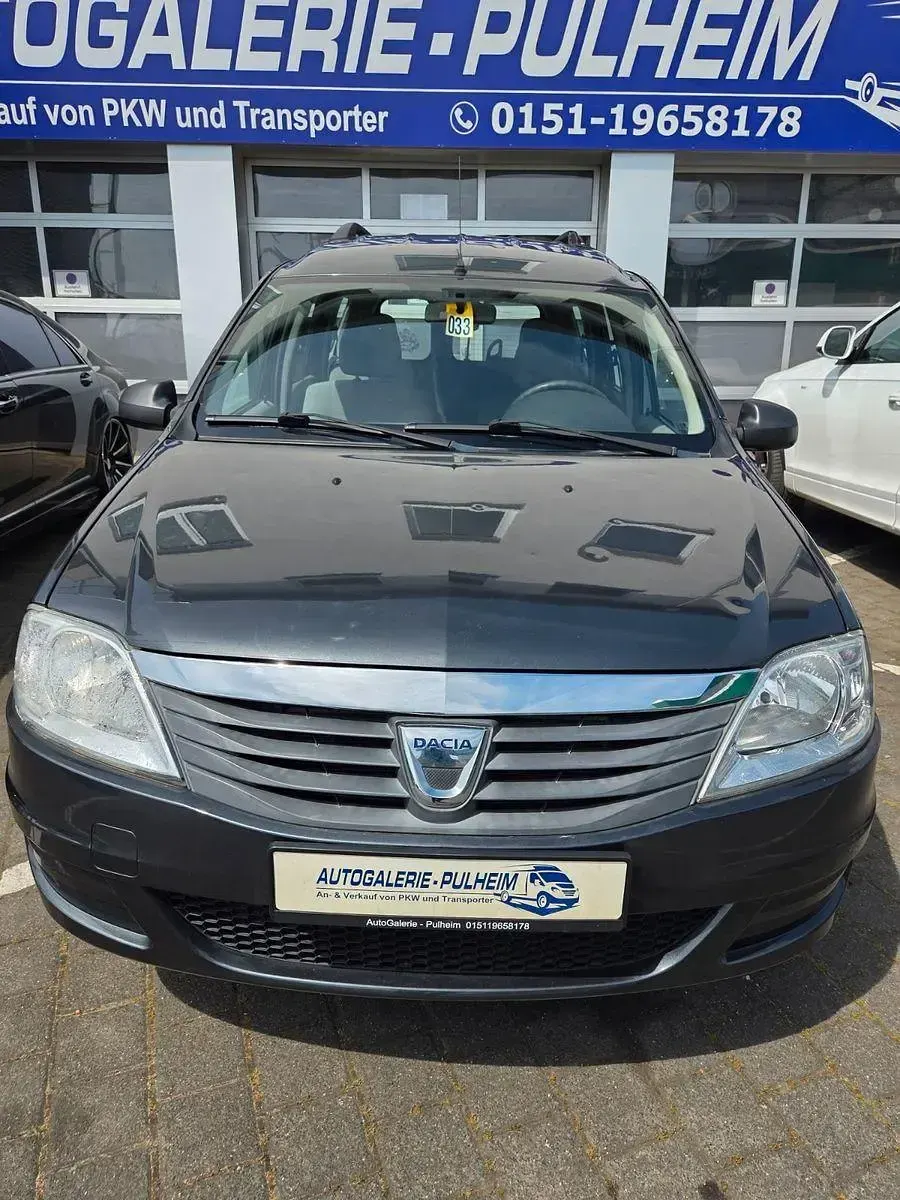 Second-hand Dacia Logan 84 CP (61 kW) 2011 Gri Break