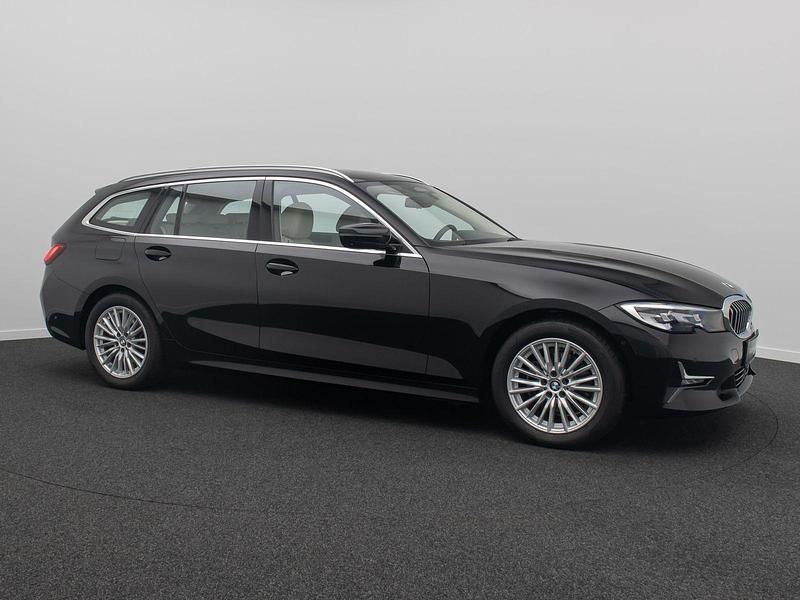 Gebraucht BMW 320 Luxury Line 190 PS (139 kW) 2021 Schwarz ii668beige Limousine