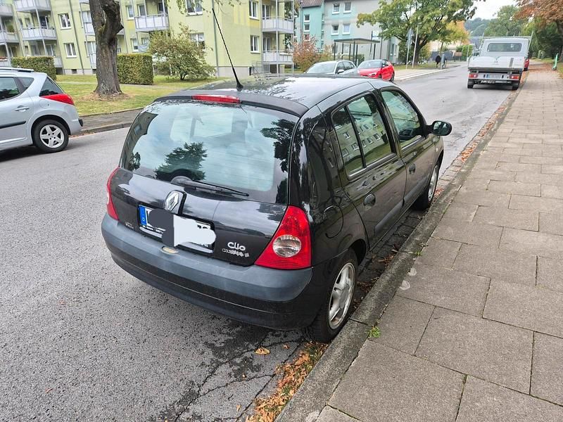 Gebraucht Renault Clio II 59 PS (43 kW) 2006 Limousine