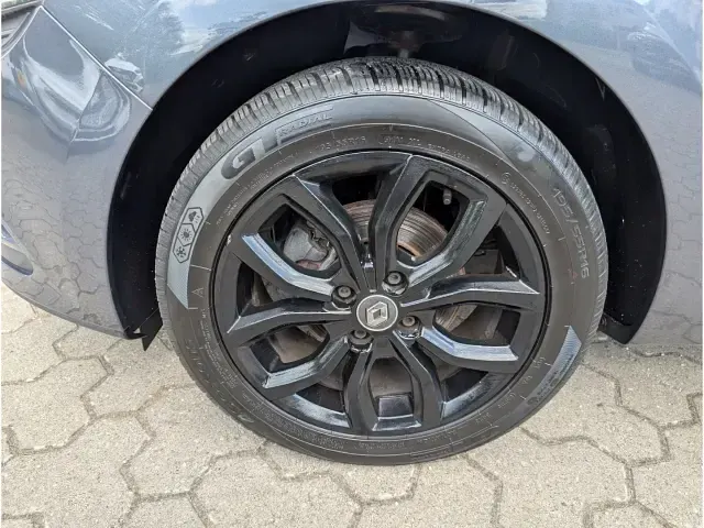 Gebraucht Renault Clio IV Intens 118 PS (86 kW) 2018 Grau Kleinwagen