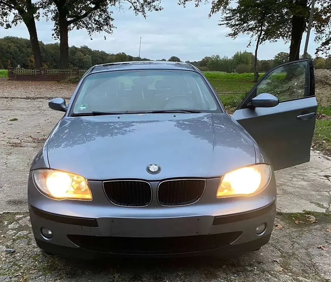 Gebraucht BMW 118 122 PS (89 kW) 2004 Kleinwagen