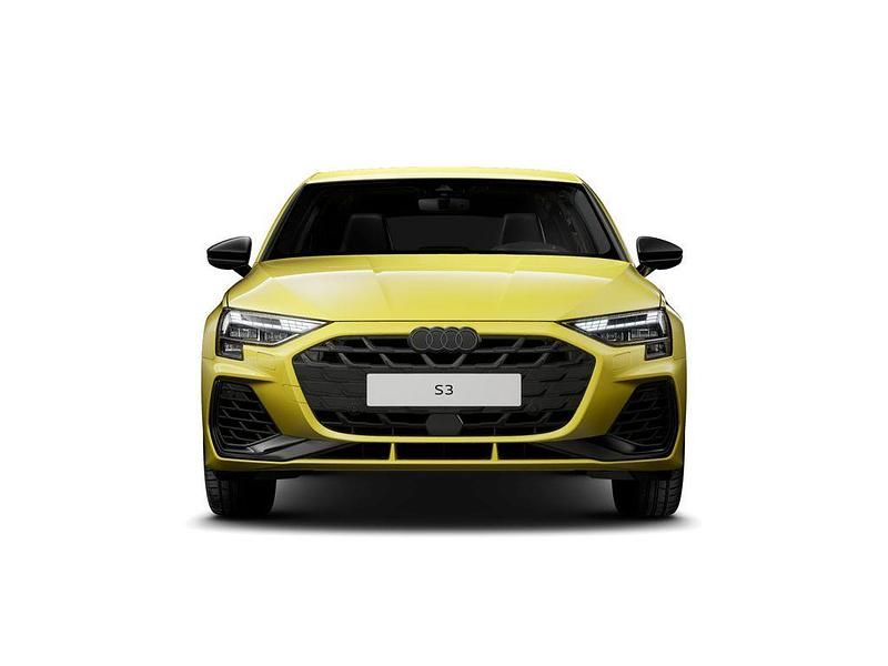 Gebraucht Audi S3 Ambiente 333 PS (244 kW) 2024 Pythongelb metallic Limousine