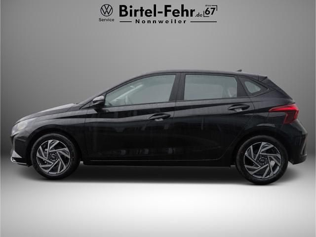 Neu Hyundai i20 101 PS (74 kW) 2026 Schwarz Kleinwagen
