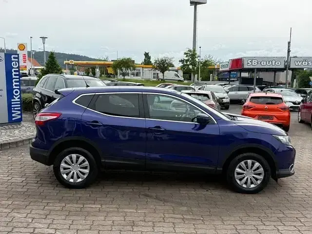 Gebraucht Nissan Qashqai 360º 163 PS (119 kW) 2017 Blau SUV