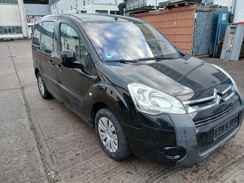 Gebraucht Citroën Berlingo 109 PS (80 kW) 2010 Schwarz Van / Kleinbus
