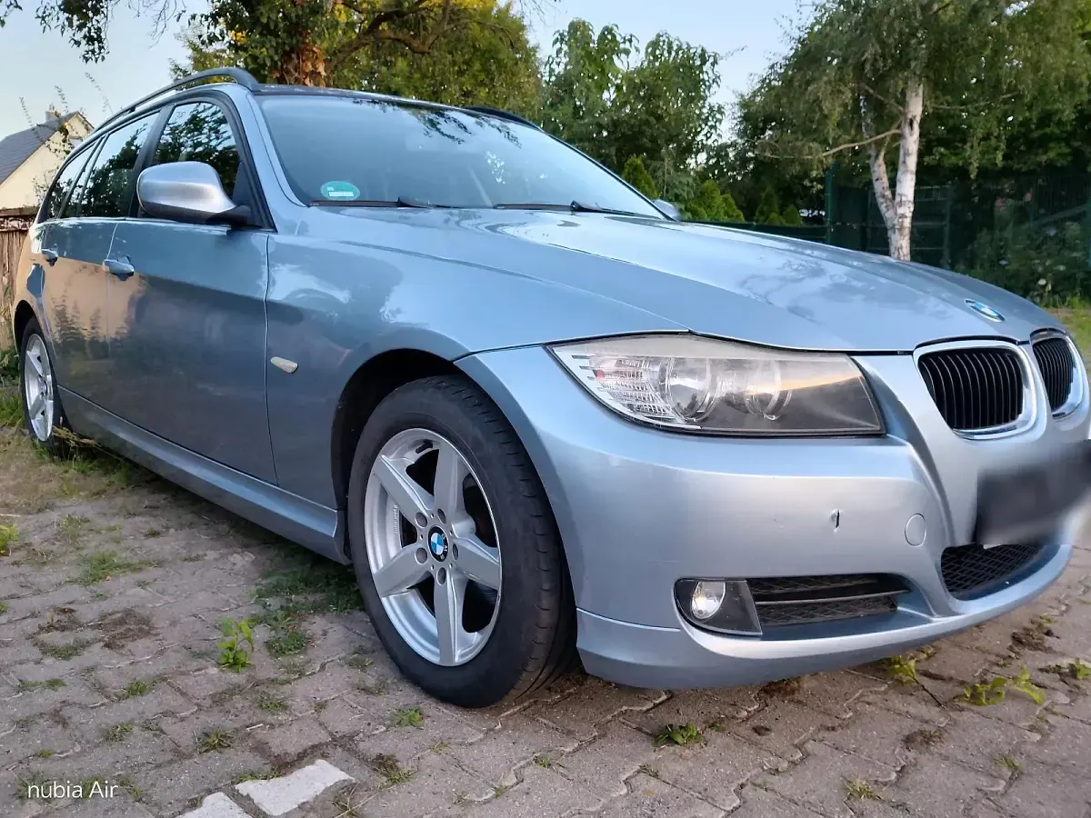 Gebraucht BMW 320 150 PS (110 kW) 2008 Grün Limousine