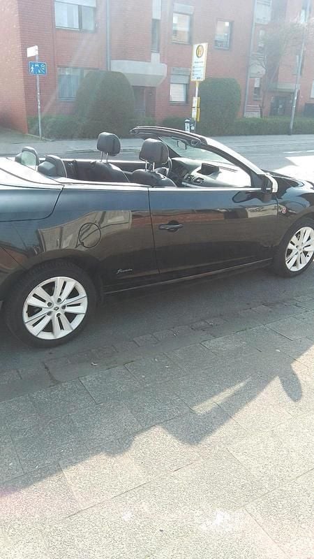 Gebraucht Renault Mégane Cabriolet 132 PS (97 kW) 2014 Schwarz Cabrio