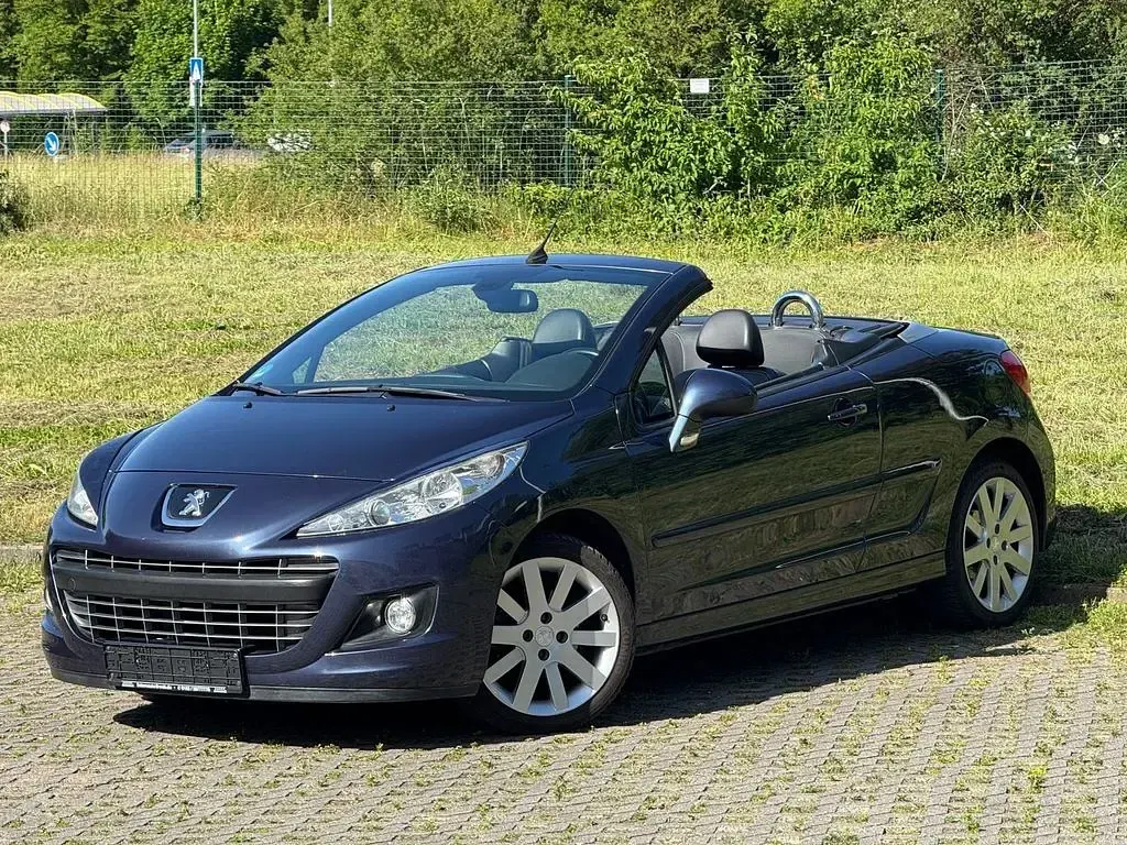 Gebraucht Peugeot 207 CC Allure 156 PS (114 kW) 2010 Blau Cabrio