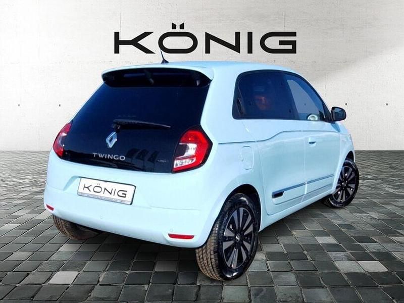 Gebraucht Renault Twingo Techno 60 kW (82 PS) 2023 Pastellblau Kleinwagen