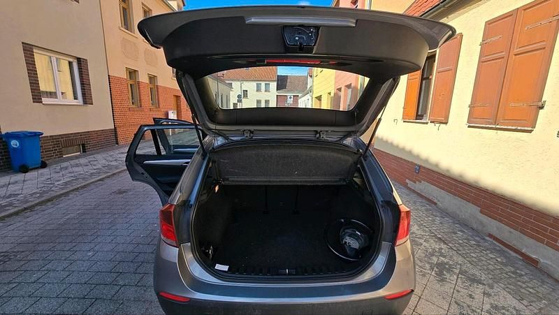 Gebraucht BMW X1 177 PS (130 kW) 2011 Silber SUV