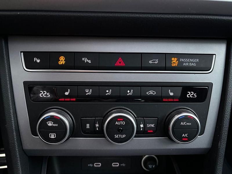Gebraucht Seat Ateca 4Drive 190 PS (139 kW) 2021 Schwarz SUV