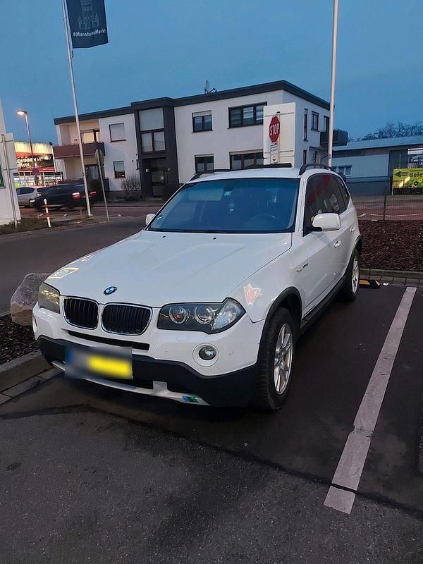 Gebraucht BMW X3 Comfort Edition 177 PS (130 kW) 2008 Weiß SUV
