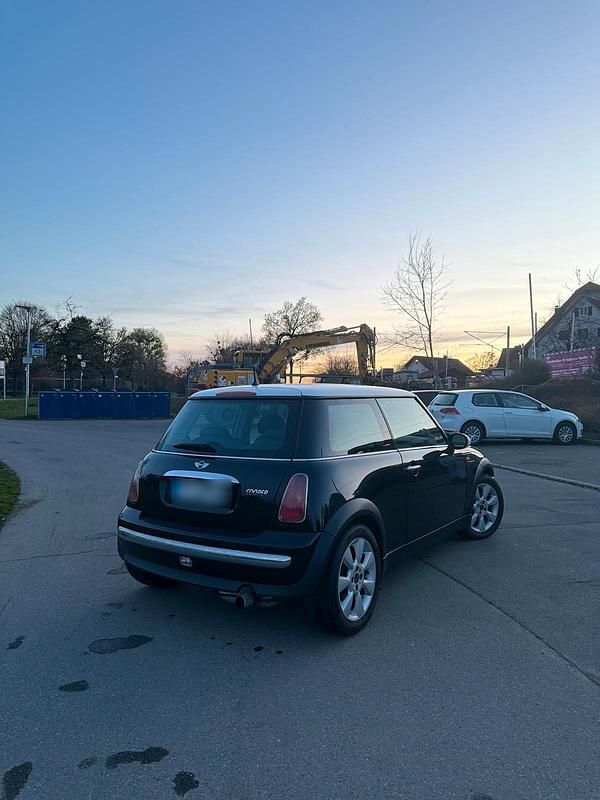 Second-hand Mini Cooper 116 CP (85 kW) 2002 Negru Hatchback