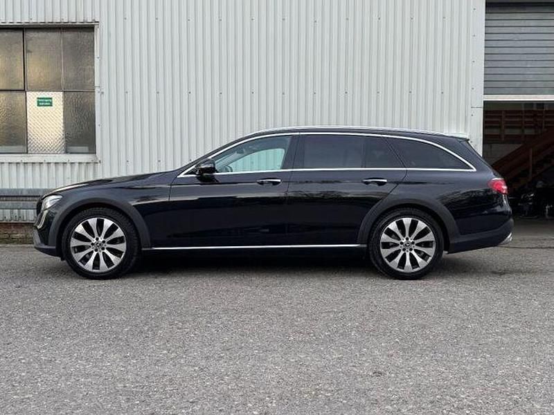 Gebraucht Mercedes E220 All-Terrain 194 PS (142 kW) 2017 Schwarz Kombi