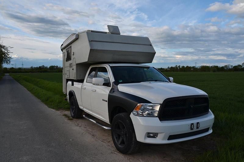 Gebraucht Dodge Ram 400 PS (294 kW) 2009 Weiß Pickup