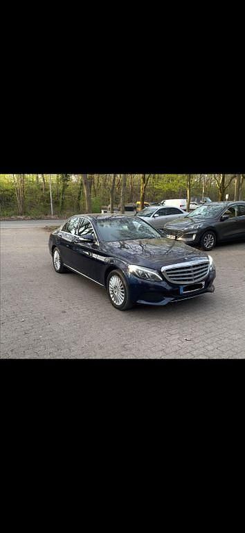 Gebraucht Mercedes C250 Exclusive 204 PS (150 kW) 2015 Blau Limousine