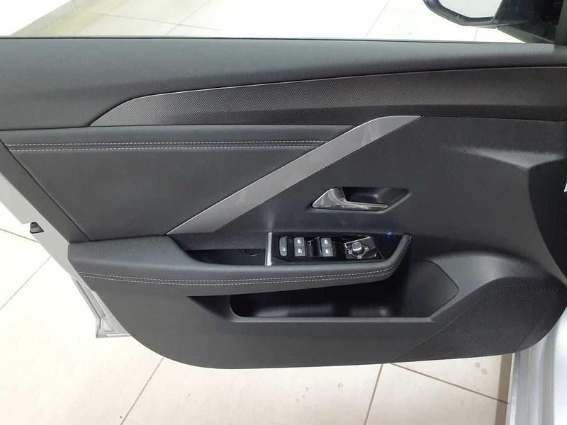 Gebraucht Opel Astra 131 PS (96 kW) 2024 Kristall silber metallic Kombi