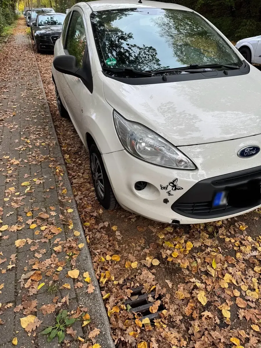 Gebraucht Ford Ka 56 PS (41 kW) 2011 Weiß Kleinwagen