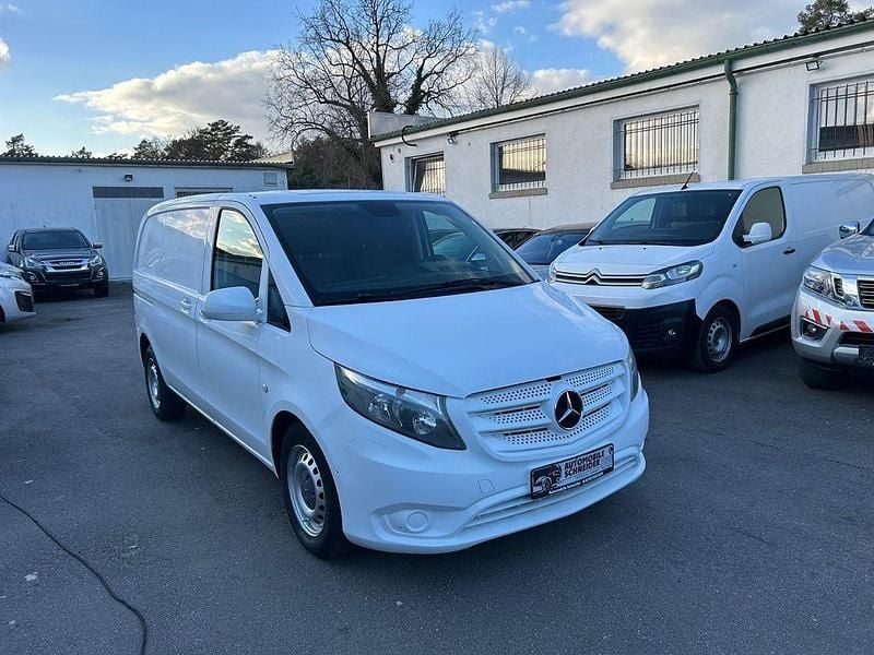 Gebraucht Mercedes Vito 88 PS (64 kW) 2016 Weiß Van