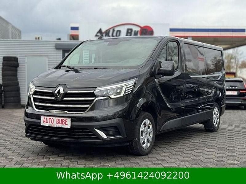 Schwarz Gebraucht 2023 Renault Trafic Van / Kleinbus | 22.900 € - Bild 1/4