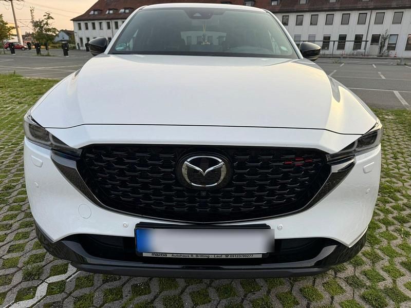 Weiß Gebraucht 2023 Mazda CX-5 Homura-Line SUV | 35.990 € (Fairer Preis) - Bild 1/4
