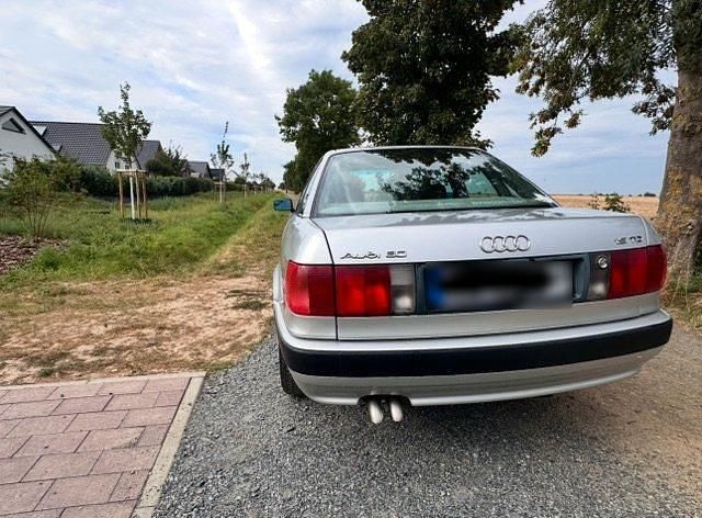 Second-hand Audi 80 75 CP (55 kW) 1992 Argintiu Berlinǎ