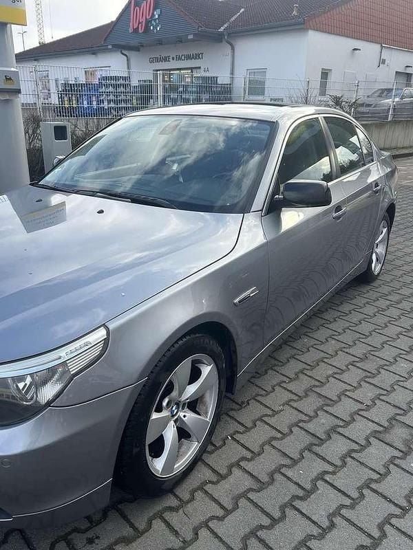 Gebraucht BMW 525 192 PS (141 kW) 2004 Limousine