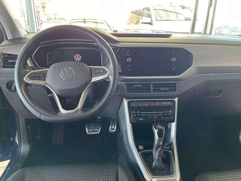 Gebraucht VW T-Cross Active 110 PS (80 kW) 2023 Reef blue metallic SUV