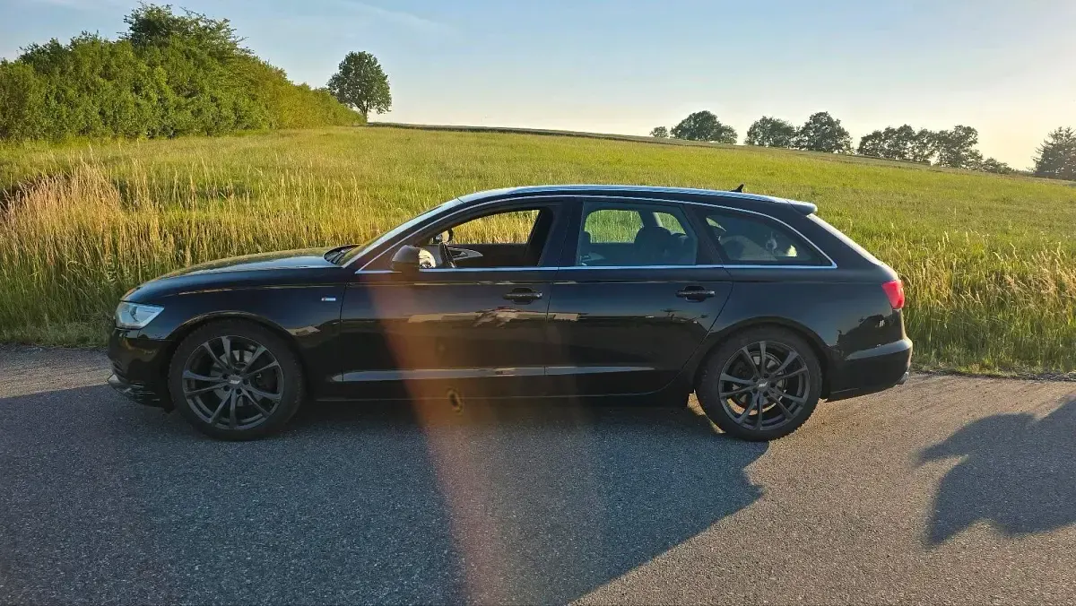 Gebraucht Audi A6 S-Line 177 PS (130 kW) 2012 Schwarz Kombi