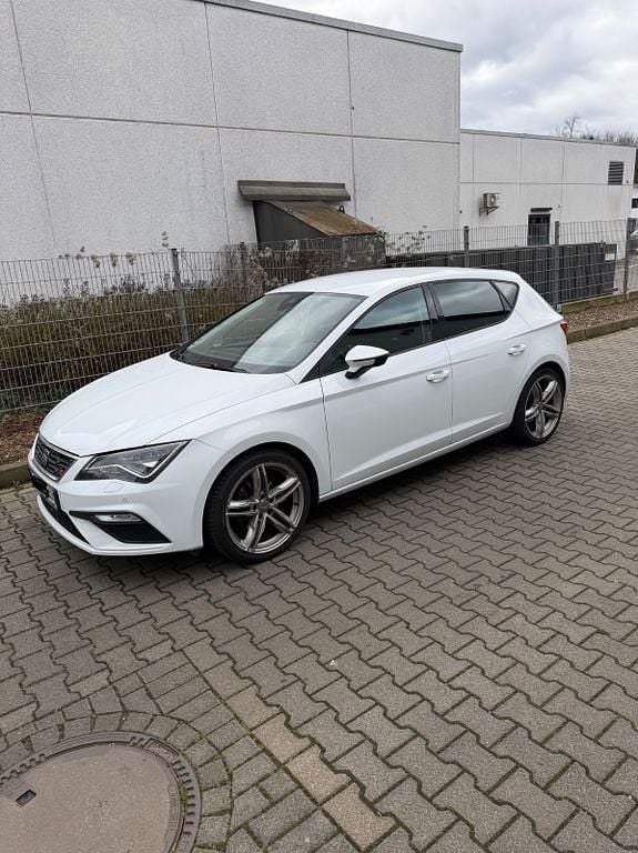 Gebraucht Seat Leon FR 150 PS (110 kW) 2018 Weiß Limousine